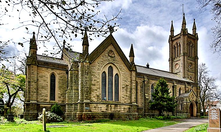 Klik voor foto in apart venster bolton_halliwell_st.peters_church.jpg