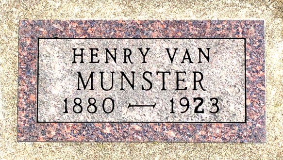Klik voor foto in apart venster 501_graf_hendrik_van_munster.jpg