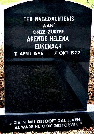 Klik voor foto in apart venster 119_graf_arendje_helena_eijkenaar.jpg