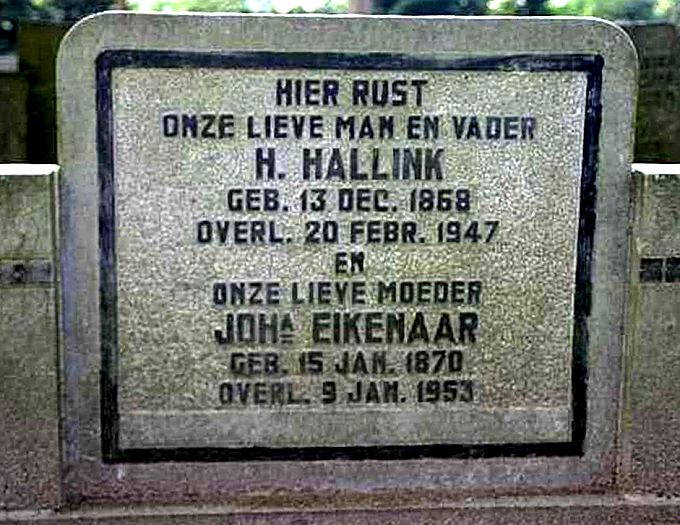 Klik voor foto in apart venster 1_graf_hallink-eikenaar.jpg