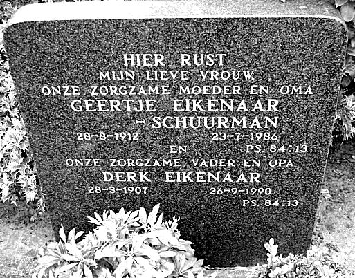 Klik voor foto in apart venster 239_graf_eikenaar-schuurman.jpg