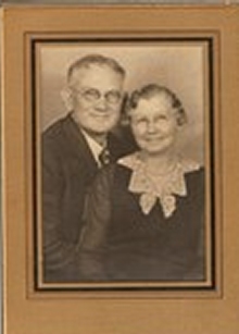 Klik voor foto in apart venster 6544_rose_elly_freie_en_edward_wingert.jpg