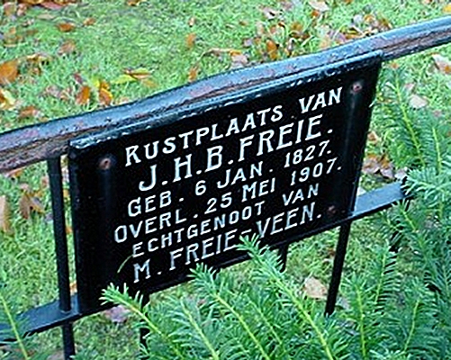 Klik voor foto in apart venster 111_graf_freie-veen.jpg