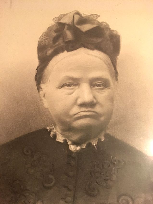 Klik voor foto in apart venster 133_magrita_veen.jpg