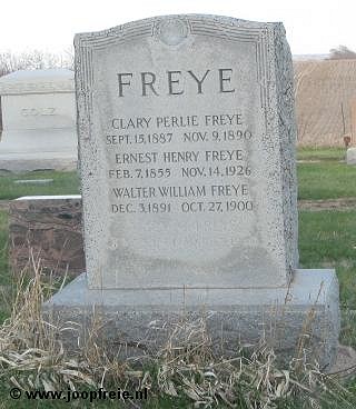 Klik voor foto in apart venster 263_henryfreye.jpg