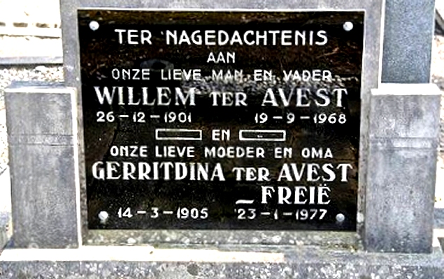 Klik voor foto in apart venster 32_graf_ter_avest-freie.jpg
