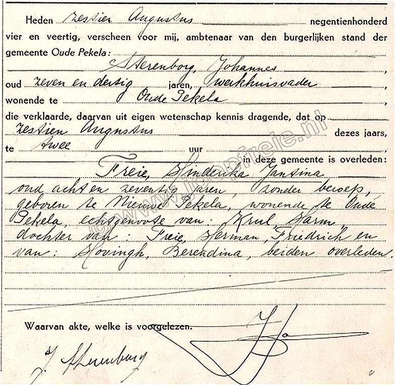 Klik voor foto in apart venster 73_hinderikajantinafreie__1944.jpg