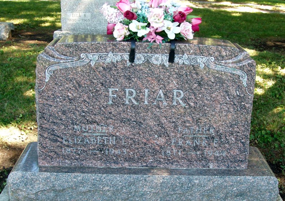 Klik voor foto in apart venster 880_graf_friar-siegenthaler.jpg