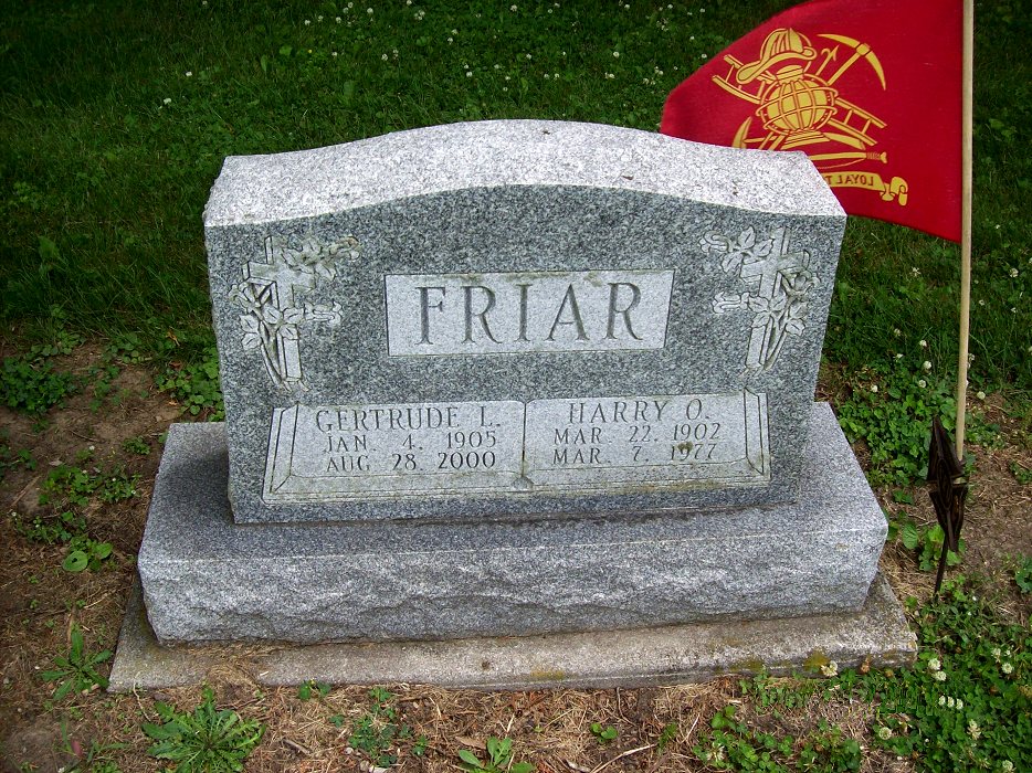 Klik voor foto in apart venster 892_graf_friar-guilliat.jpg