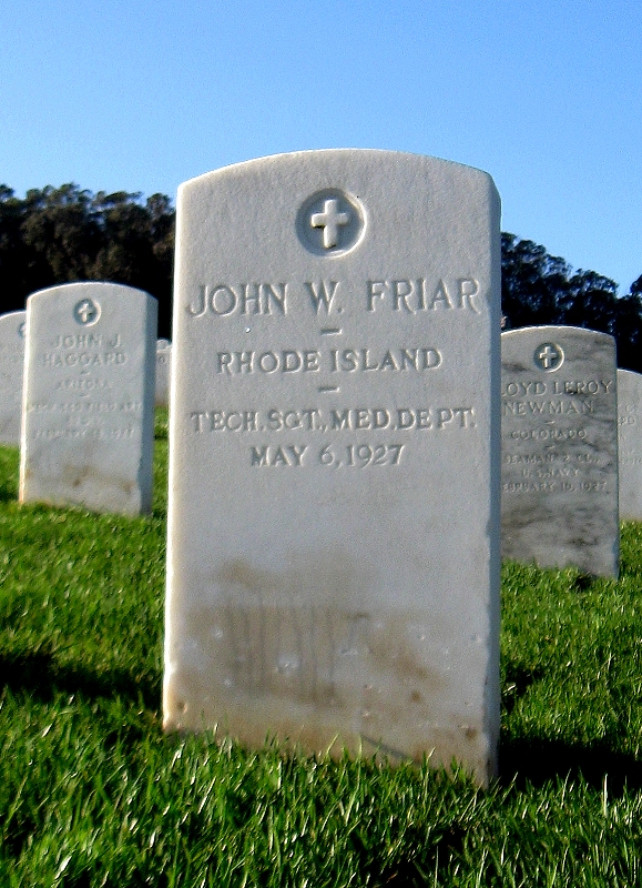 Klik voor foto in apart venster 922_graf_john_friar.jpg
