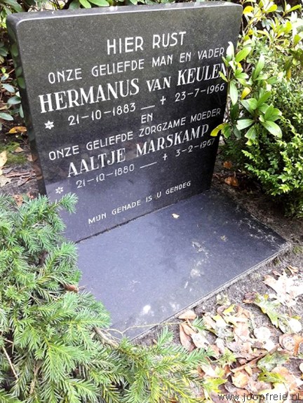 Klik voor foto in apart venster 66_graf_van_keulen-marskamp.jpg