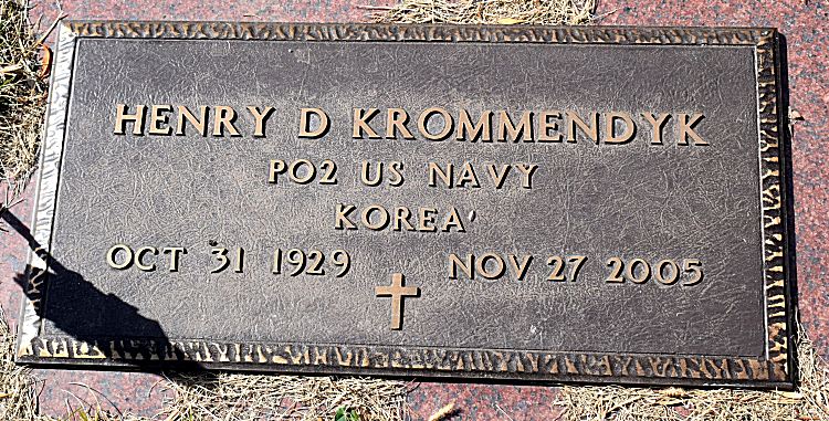 Klik voor foto in apart venster 176_graf_henry_delmar_krommendyk.jpg
