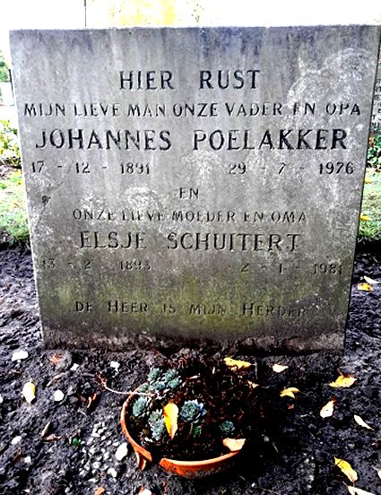 Klik voor foto in apart venster 113_graf_poelakker-schuitert.jpg