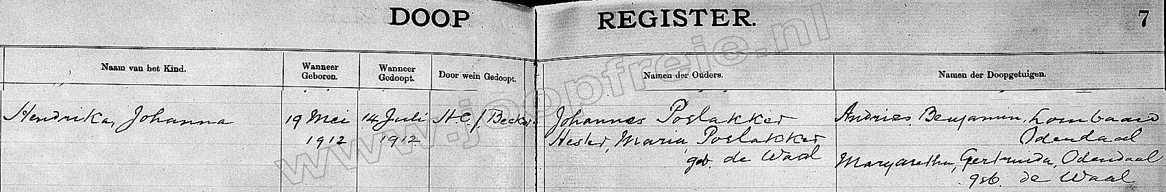 Klik voor foto in apart venster 139_doop_hendrika_johanna_poelakker_1912.jpg
