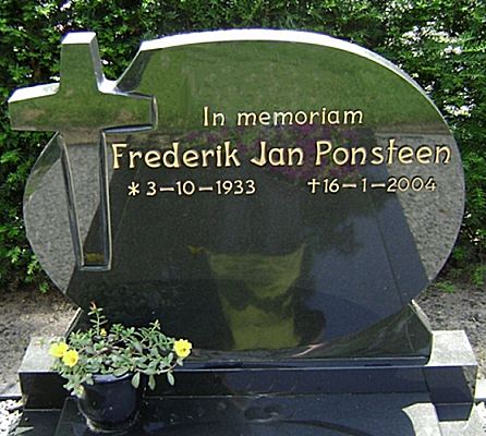 Klik voor foto in apart venster 213_graf_frederik_jan_ponsteen.jpg