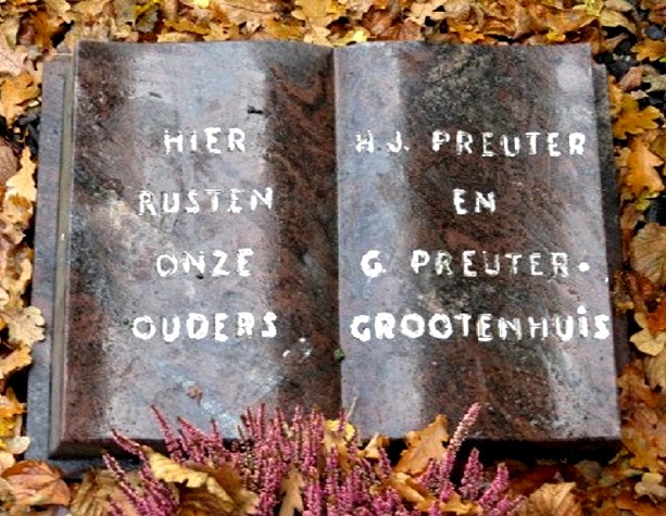 Klik voor foto in apart venster 279_graf_preuter-grootenhuis.jpg