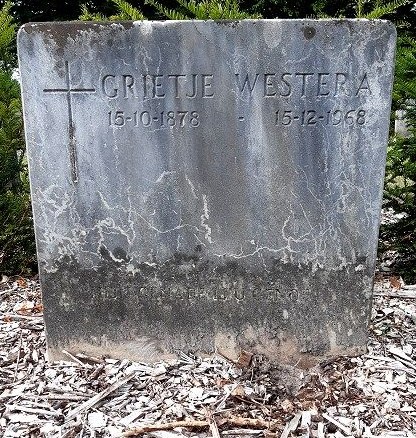 Klik voor foto in apart venster 64_graf_grietje_westera.jpg